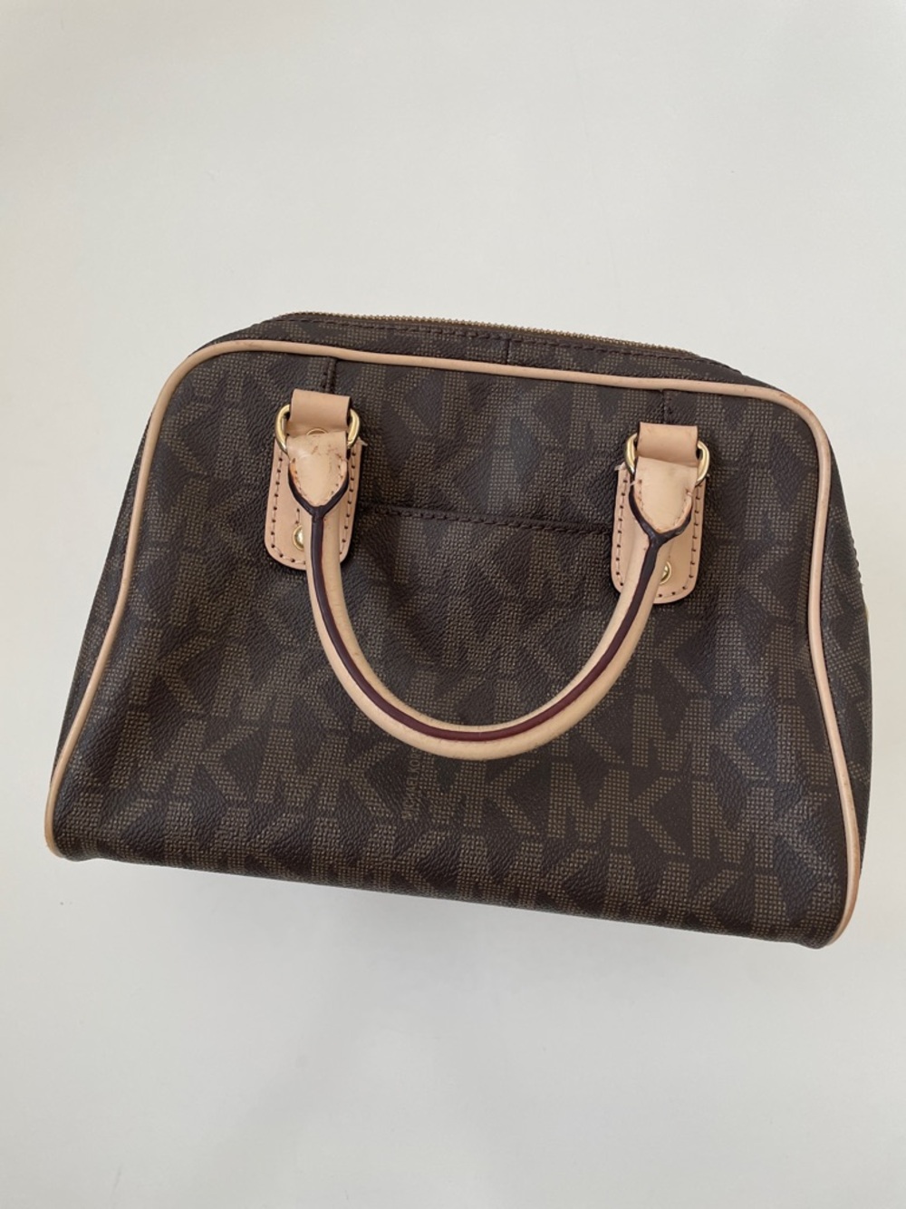 Michael Kors Grayson Barrel Leather Handbag in Brown - Picture 3 of 16